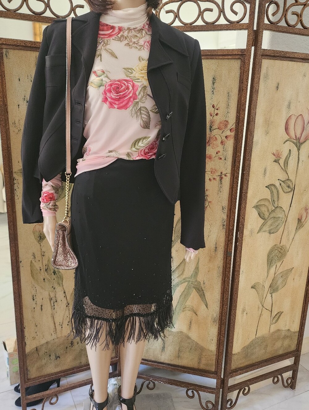 TAHARI | Black Feather Sequined Skirt